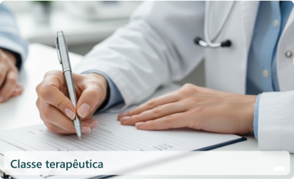 Imagem de médico prescrevendo receita